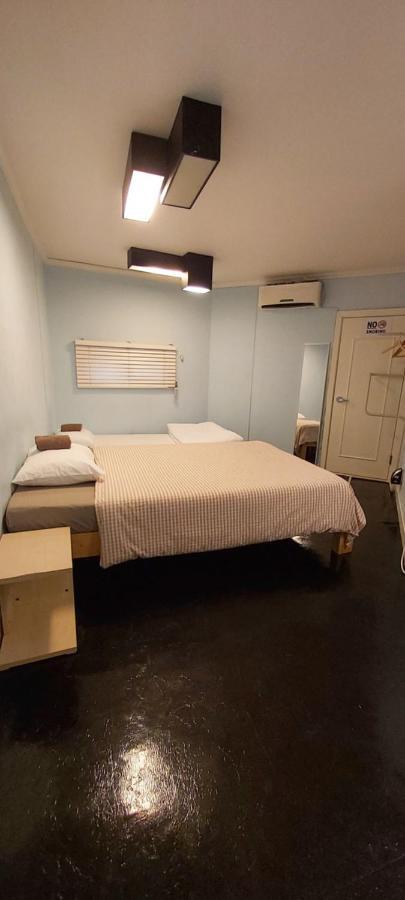 Xeromine Guesthouse Itaewon โซล ภายนอก รูปภาพ